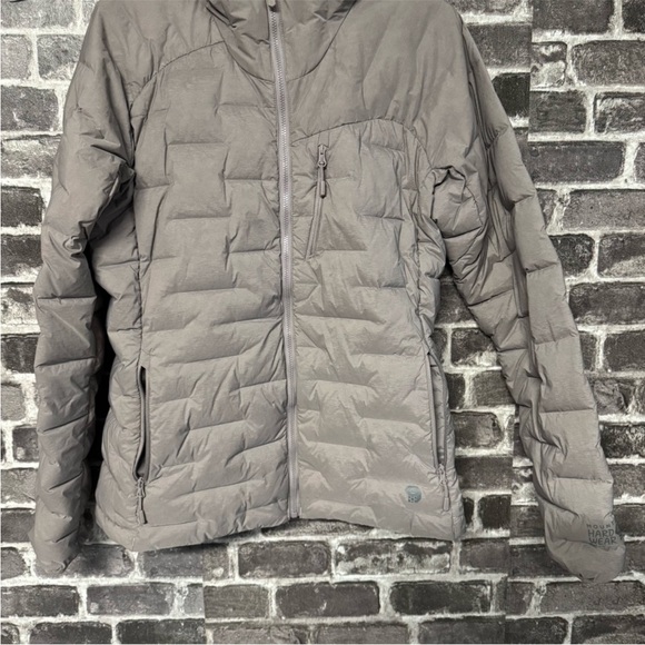 Mountain Hardwear Women’s Stretchdown DS Hoody Jacket - Picture 3 of 15